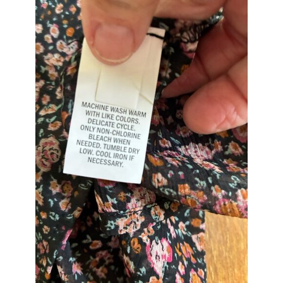 Ophelia Roe NWT Cottage Core Smocked Blouse Black & Floral Small Prairie - Picture 9 of 9